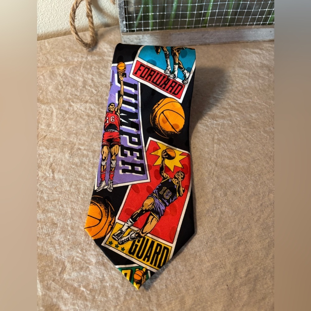 Men’s Addiction Basketball hieroglyphics‎ card style Tie 100% Silk Multi-color.